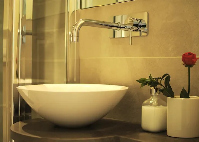 Isola D'arno Bed & Breakfast Florens